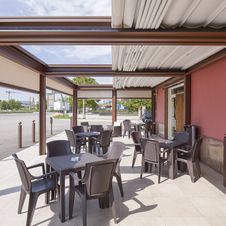 Terrassenüberdachung Pergotenda® von WIEMER Sicht- und Sonnenschutz aus Zeitz