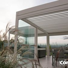 Lamellendächer für Terrassenüberdachungen von WIEMER Sicht- und Sonnenschutz aus Zeitz